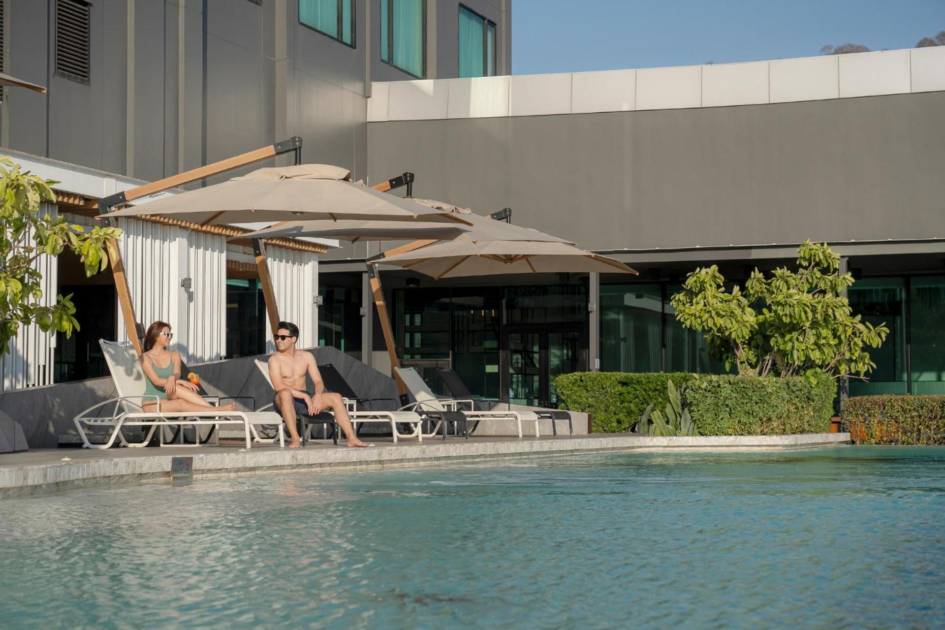 Holiday Inn & Suites Siracha Laemchabang By Ihg Si Racha Exterior foto